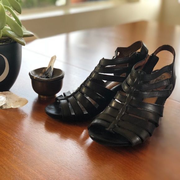 rockport gladiator sandals